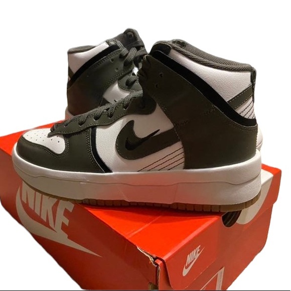 Nike Shoes - Womens Nike Dunk High Up W7